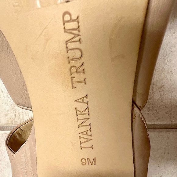 Ivanka Trump Gladiator Sandals Heels Beige Pink Size 9M - Picture 4 of 7